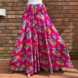 🆕 Elephant 🐘 silk skirt